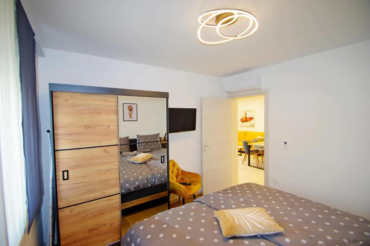 Holiday Apartment Cala Pula Croatia